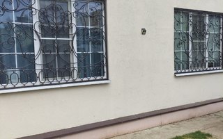 прямая кованая решетка ПКВРШ-4 для загородного дома